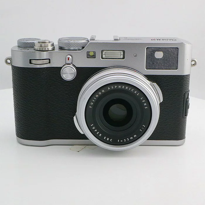 FUJIFILM X100F